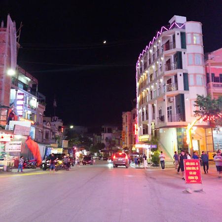 Thai Thinh Hotel Dong Van (Ha Giang) Exterior foto